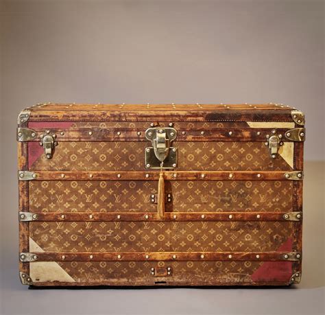 Louis Vuitton Steamer Trunk for sale 